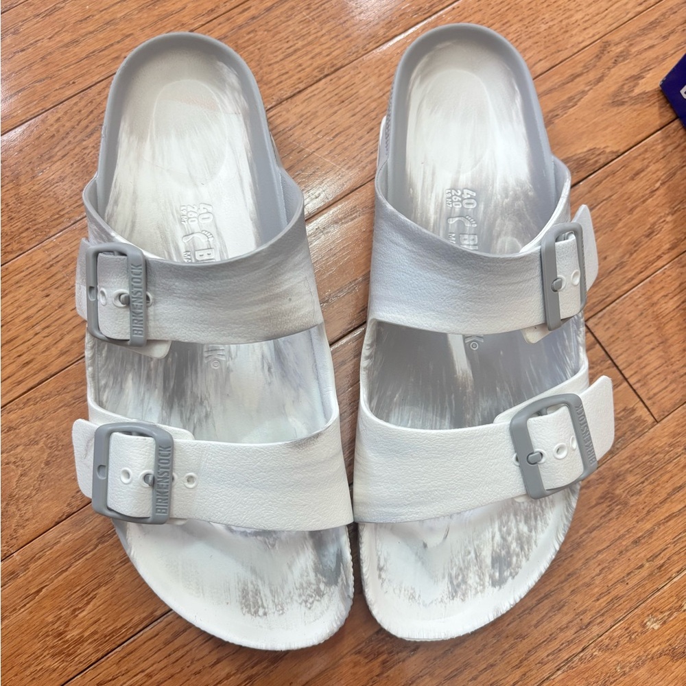 Birkenstock White & Gray Sandals